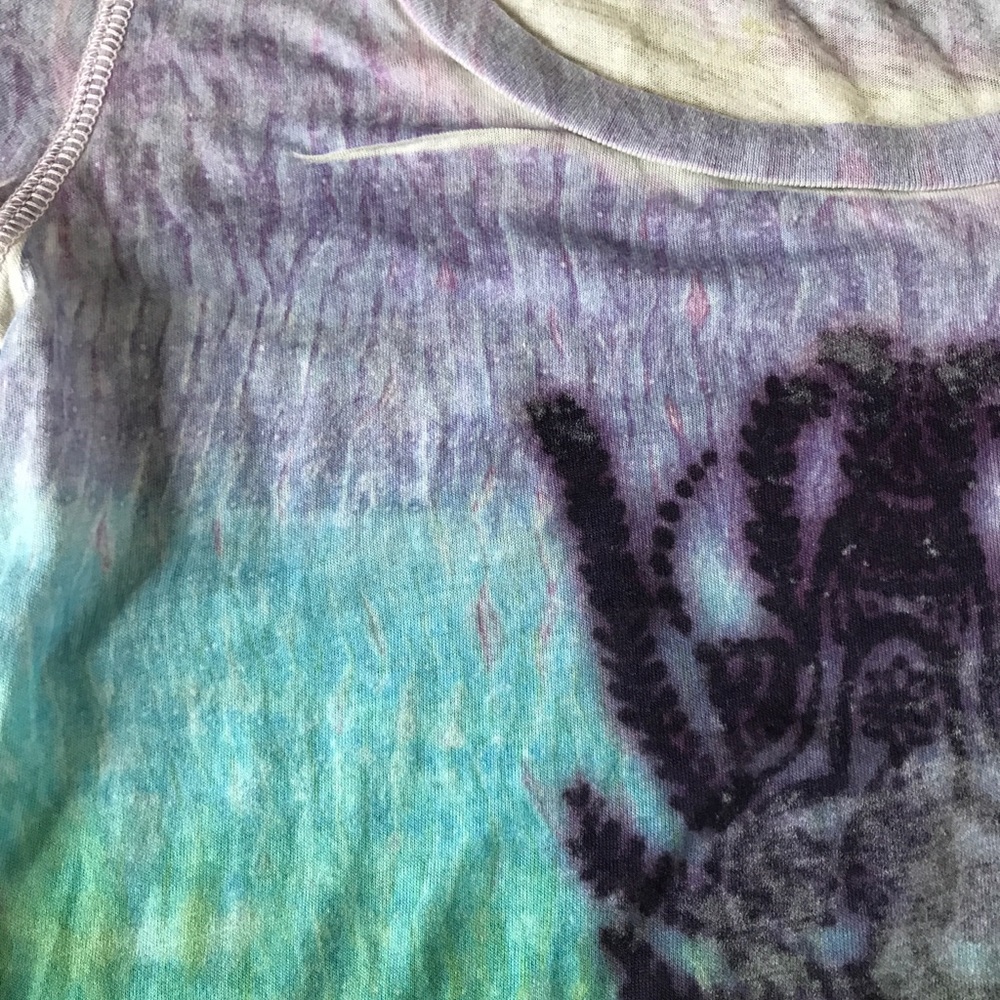 Free People NWT Women’s Short Sleeve Tie-Dye Tee Blue Turquoise Purple Sz M - Picture 6 of 7